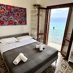 Castello A Mare Appartement *