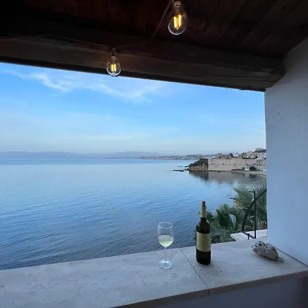 Castello A Mare Apartment